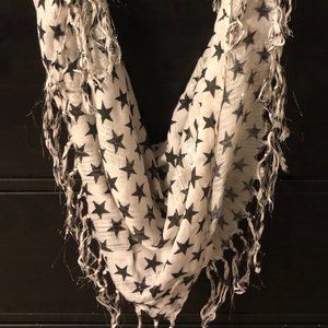 ⭐️Shimmery Scarf, white with black stars
